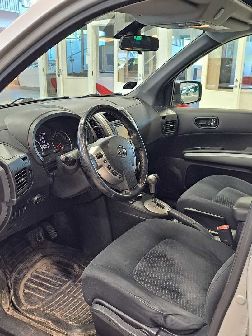 NISSAN X-Trail 2013