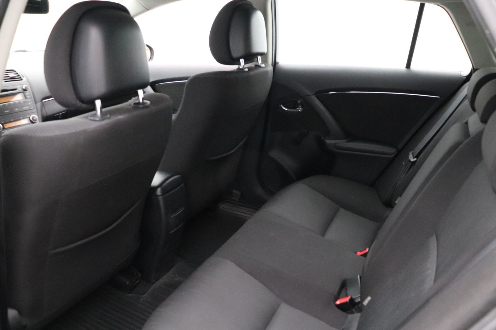 TOYOTA Avensis 2009