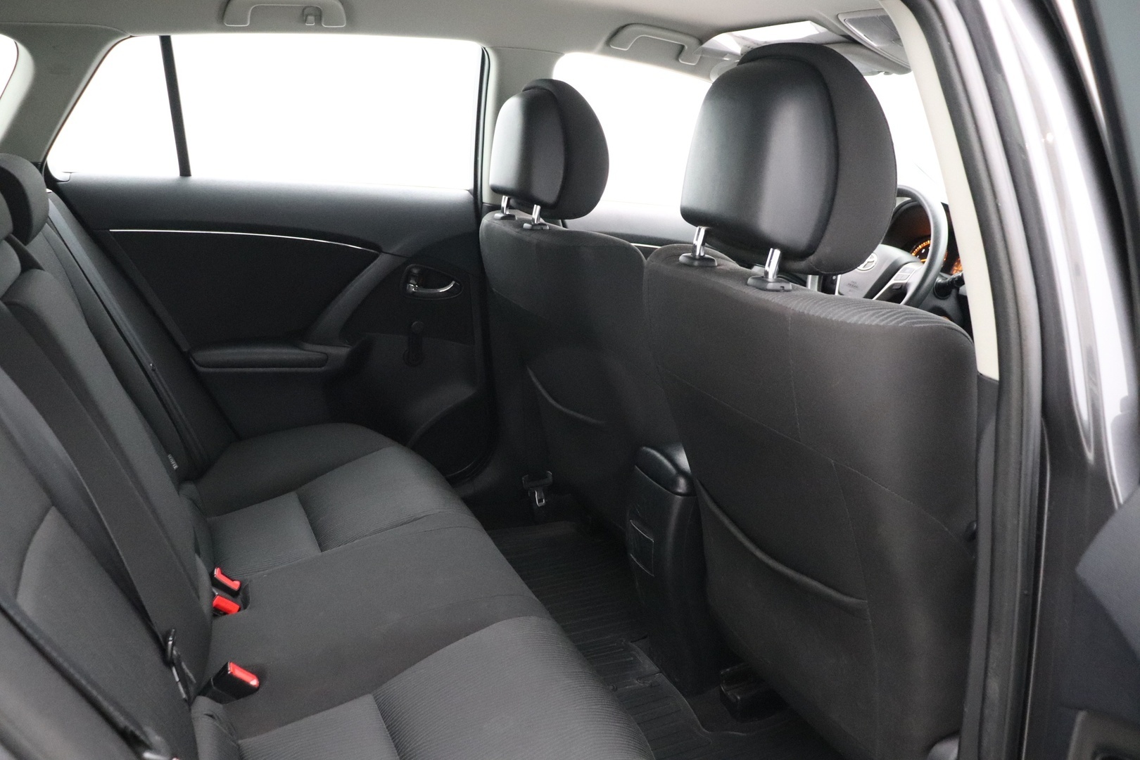 TOYOTA Avensis 2009