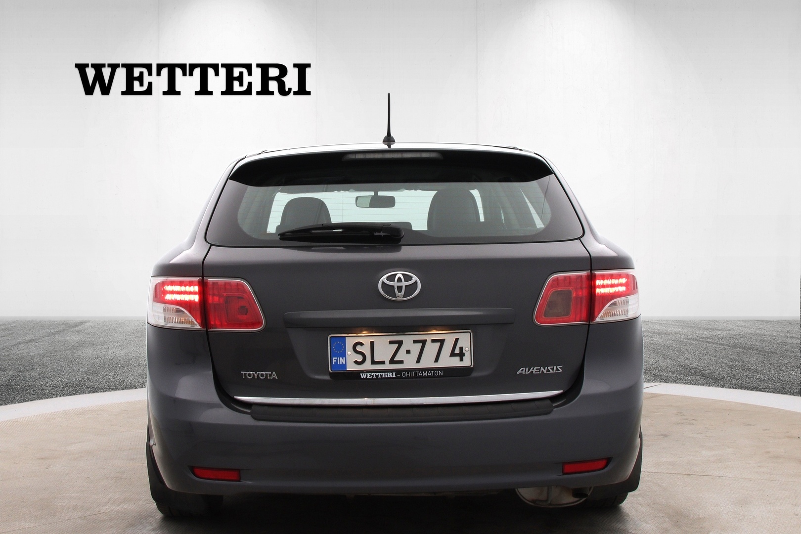 TOYOTA Avensis 2009