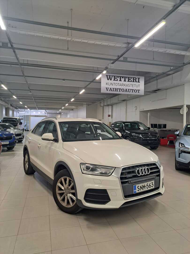 AUDI Q3 2015