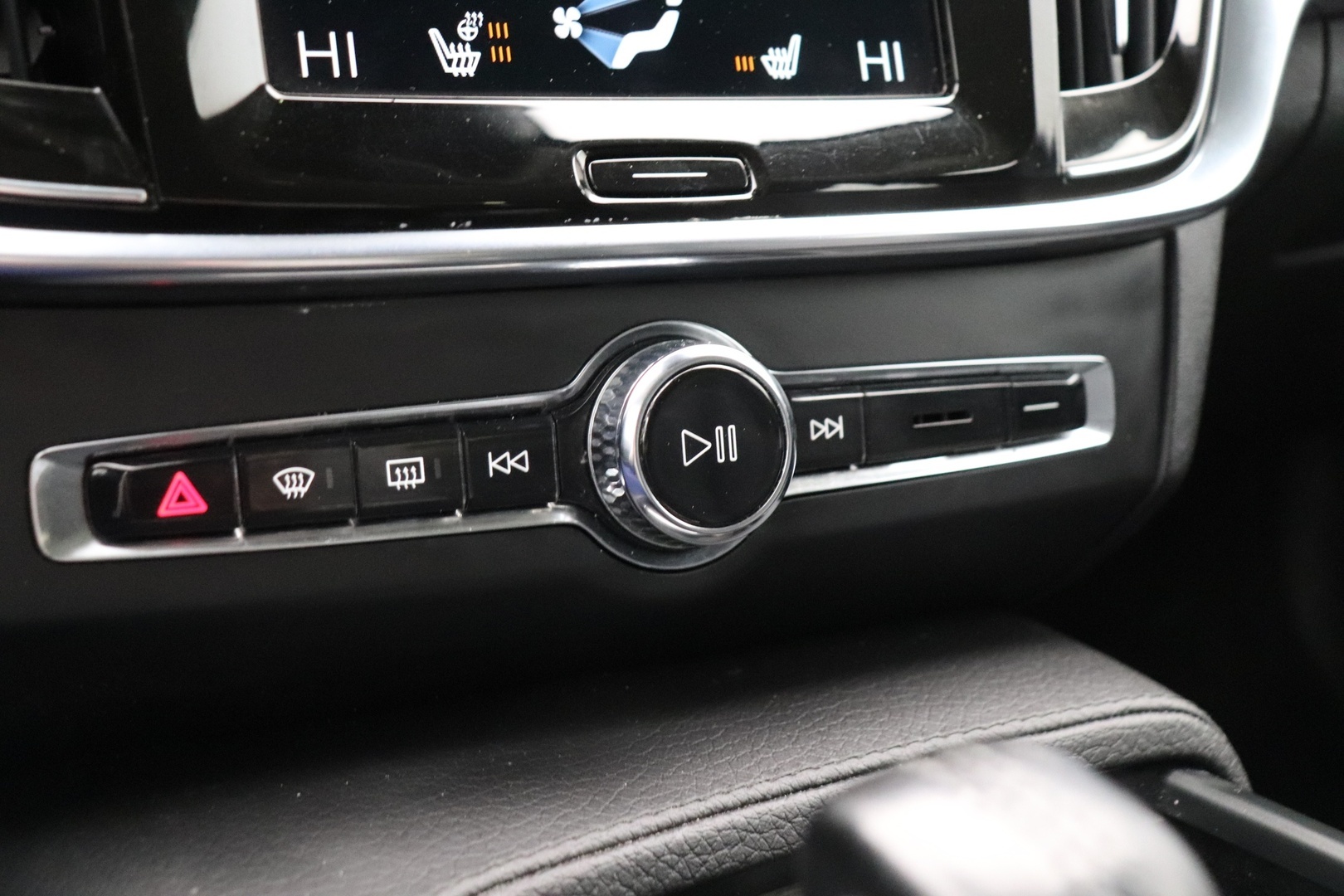 VOLVO V90 Cross Country 2020