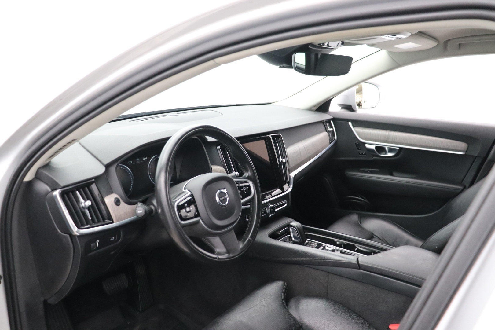 VOLVO V90 Cross Country 2020