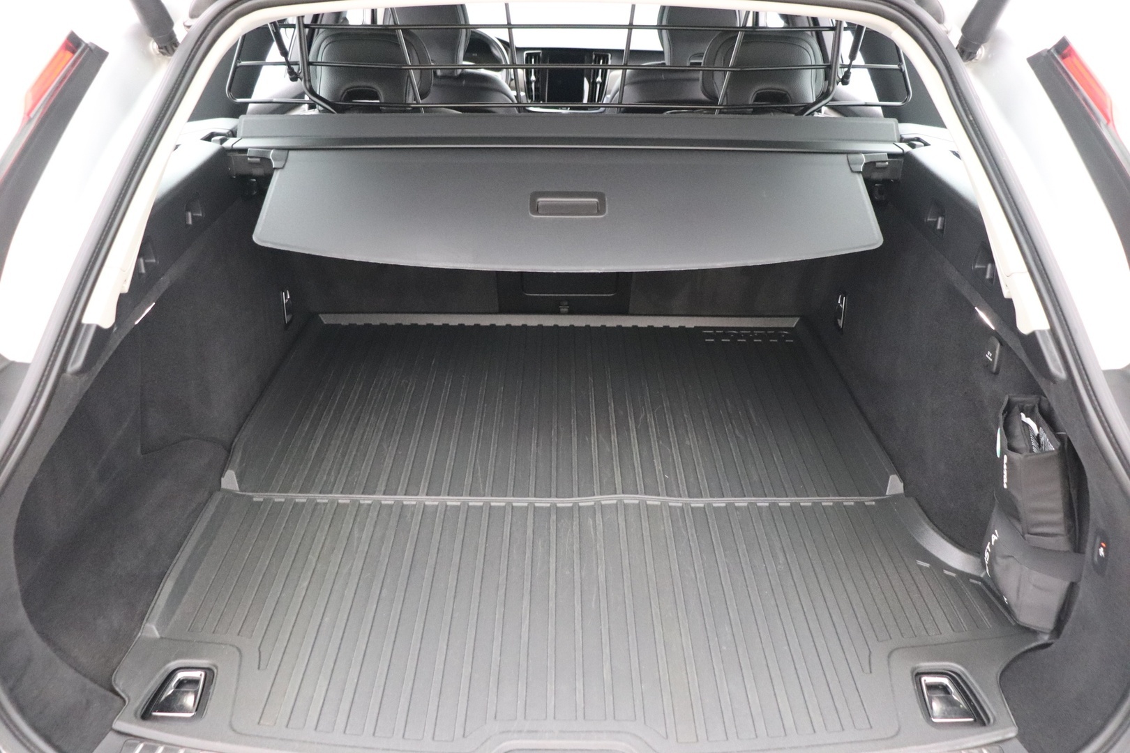 VOLVO V90 Cross Country 2020