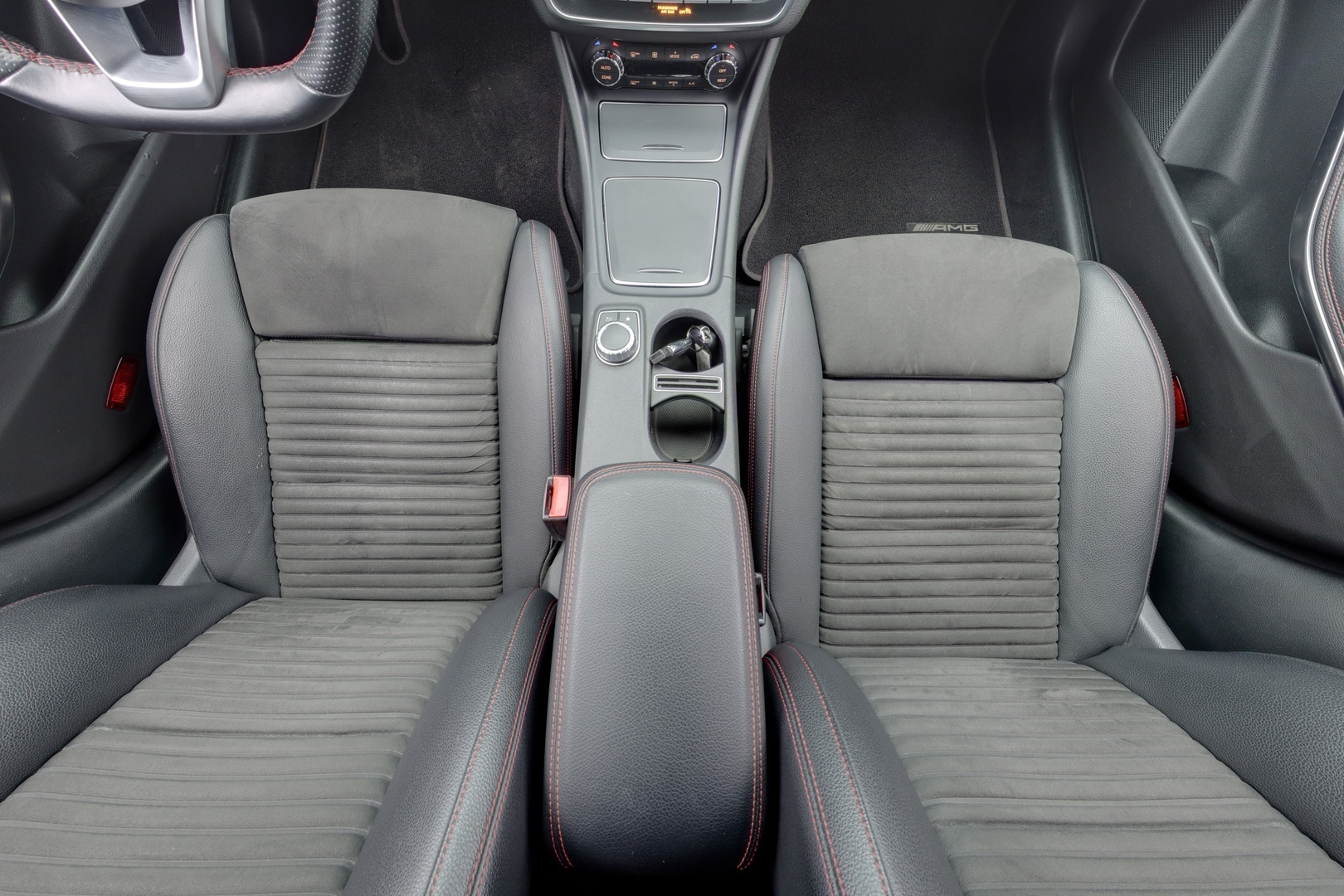 MERCEDES-BENZ CLA 2018