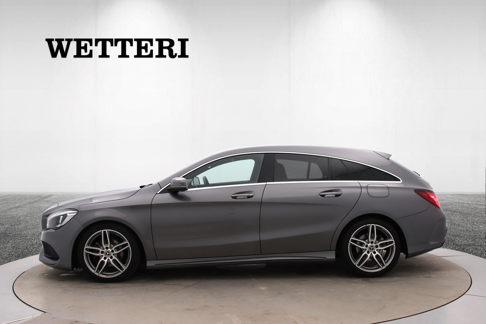 MERCEDES-BENZ CLA 2018