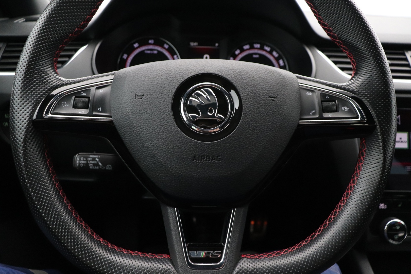 SKODA Octavia 13