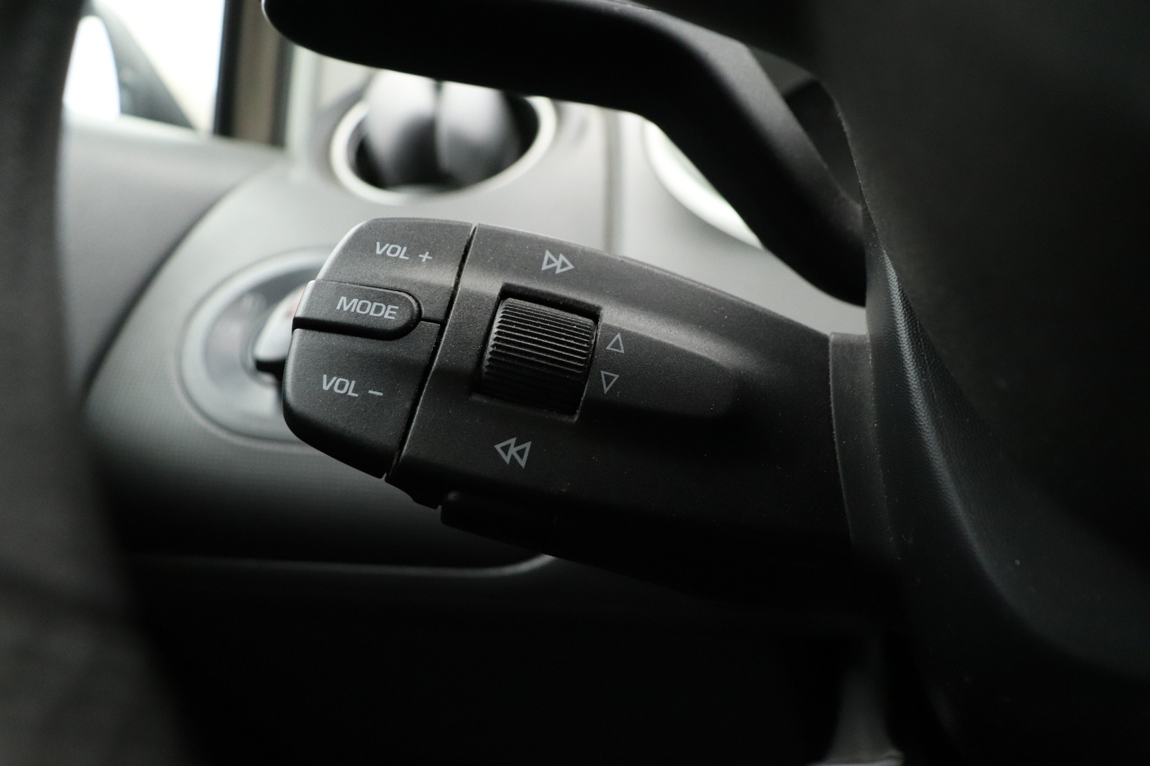 SEAT Ibiza ST 2011