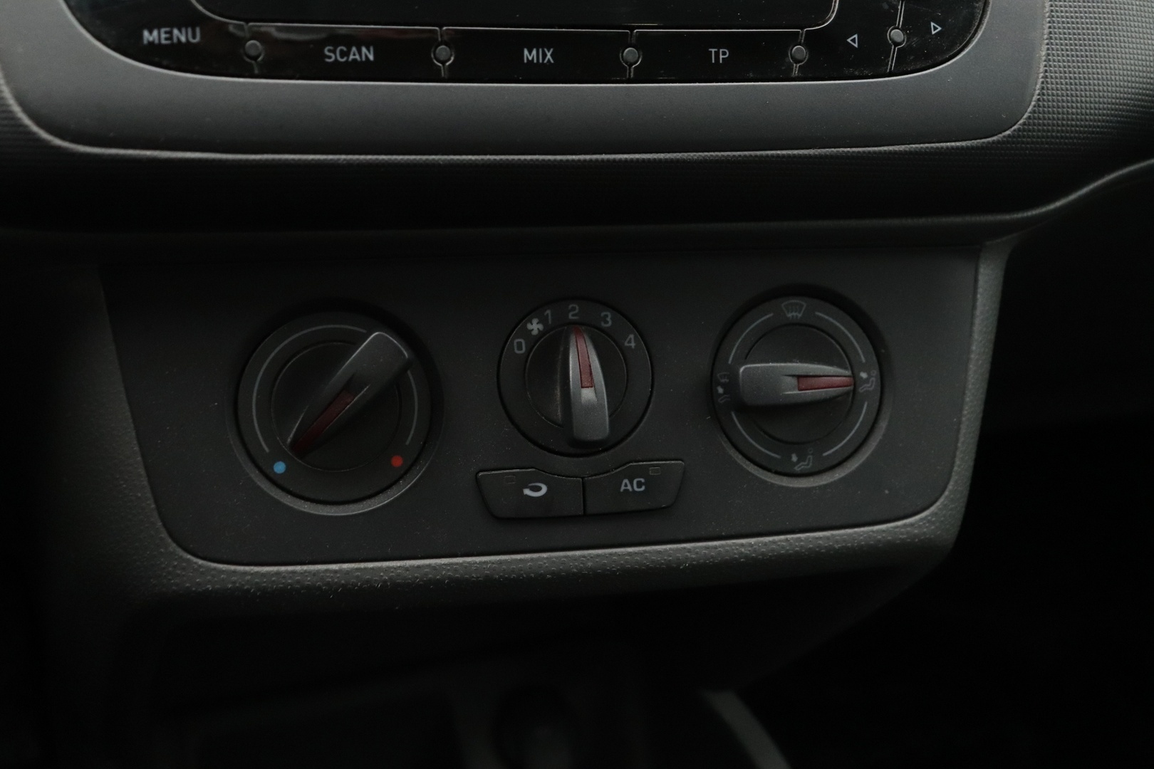 SEAT Ibiza ST 2011
