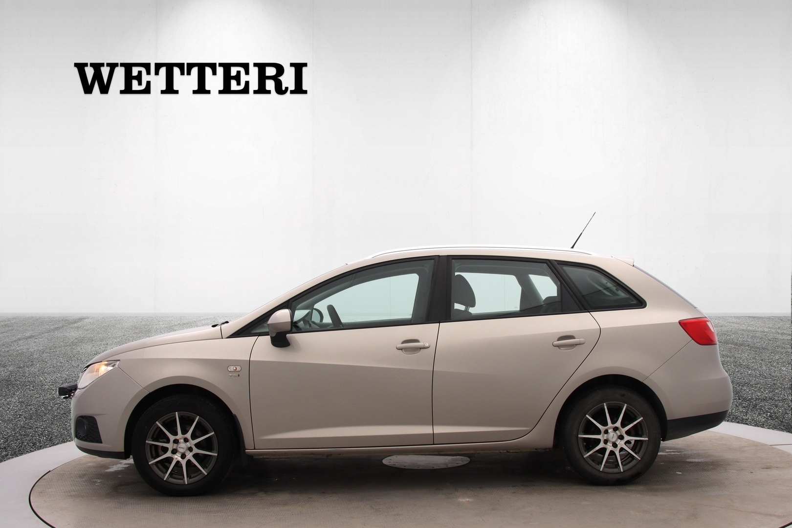 SEAT Ibiza ST 2011