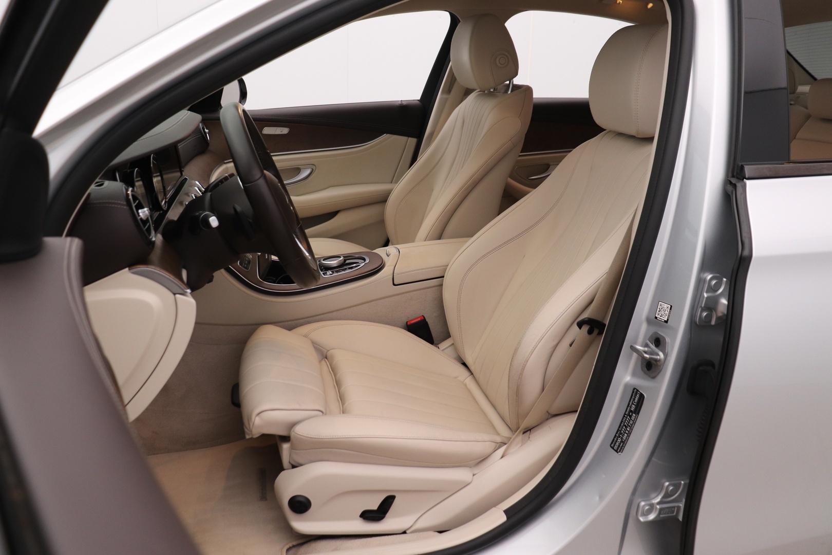 MERCEDES-BENZ E 2018