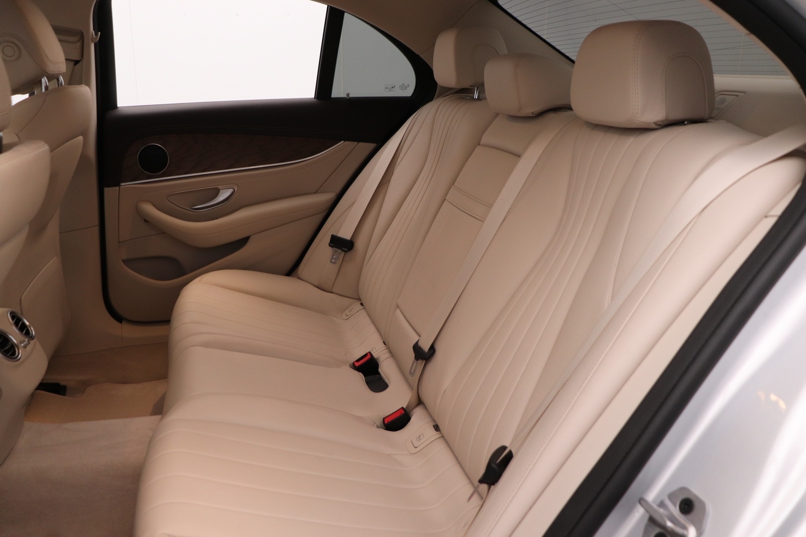 MERCEDES-BENZ E 2018