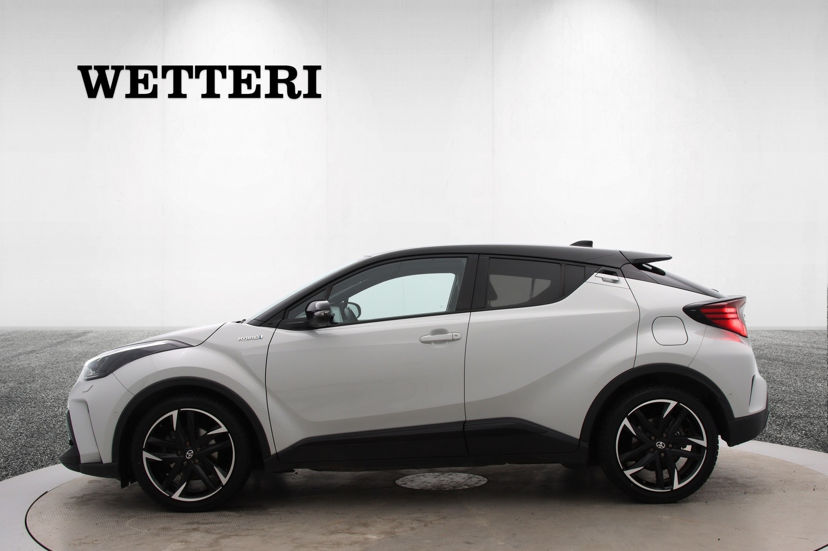 TOYOTA C-HR 2021