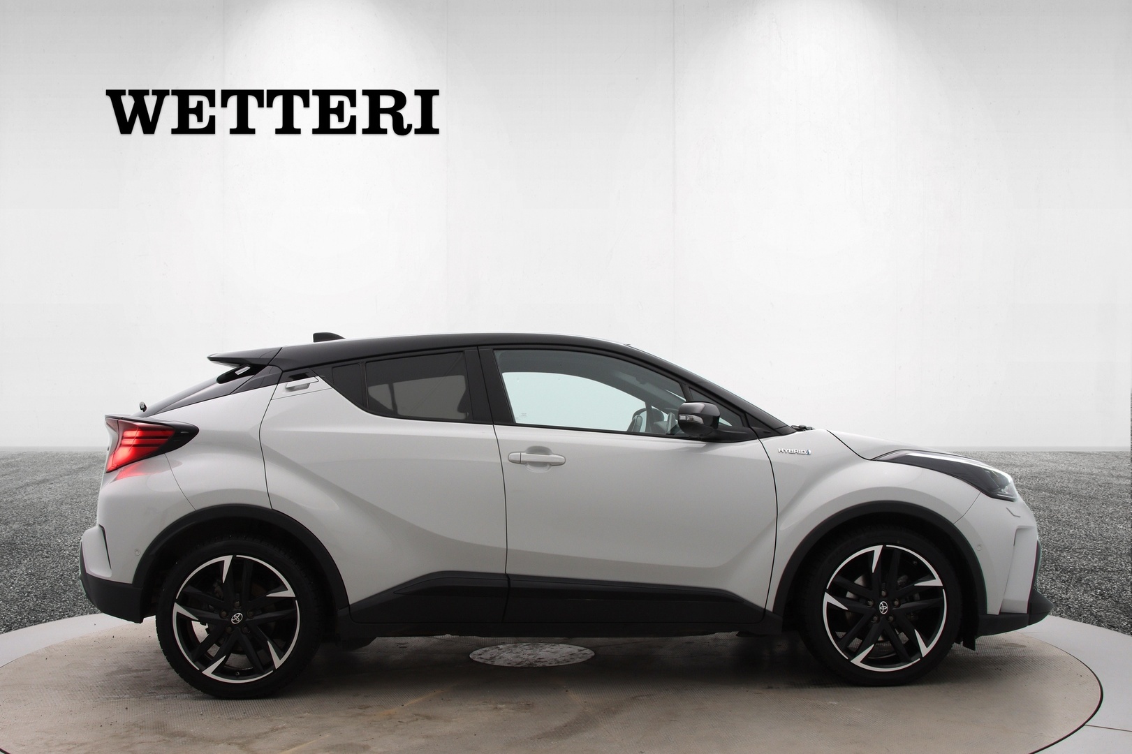 TOYOTA C-HR 2021