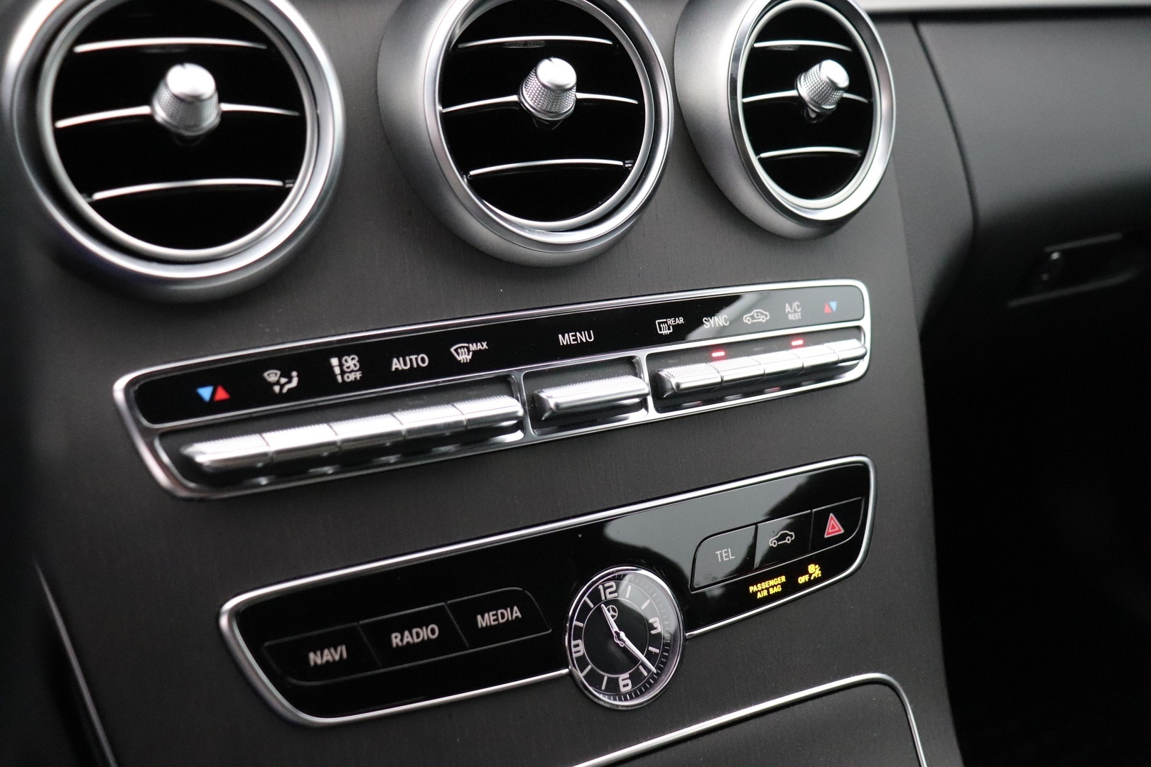 MERCEDES-BENZ C 2022