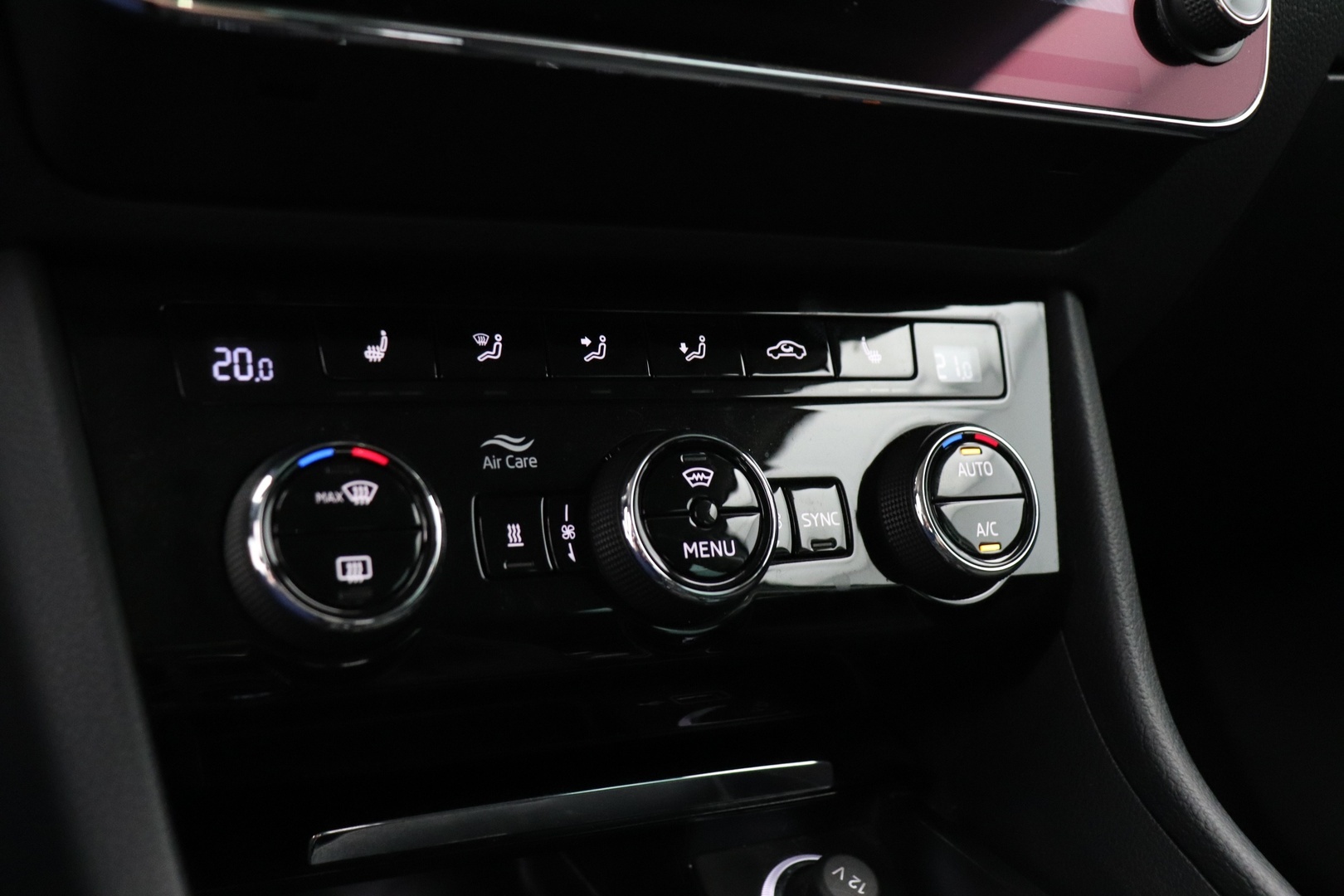 SKODA Superb 2019