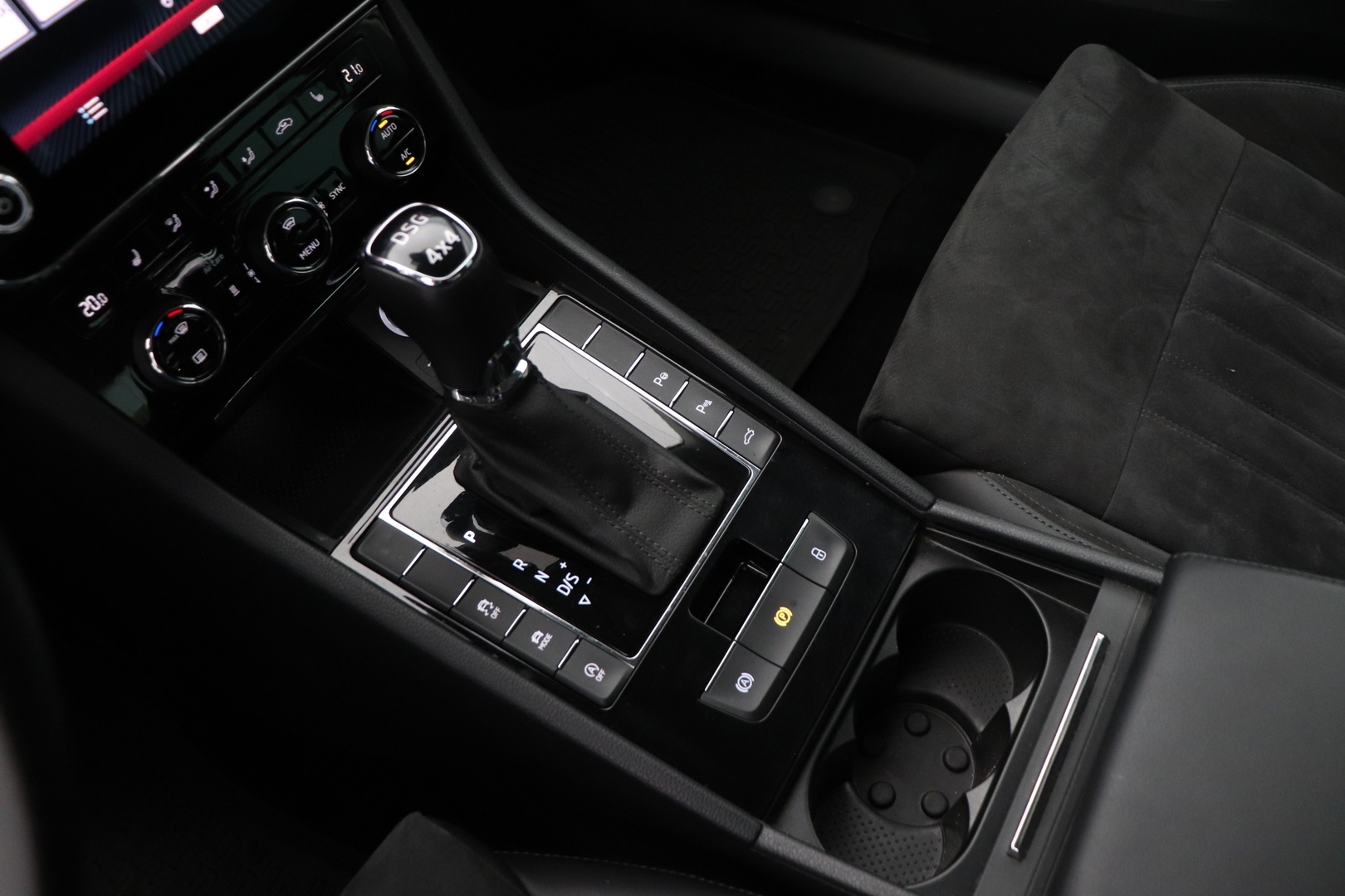 SKODA Superb 2019