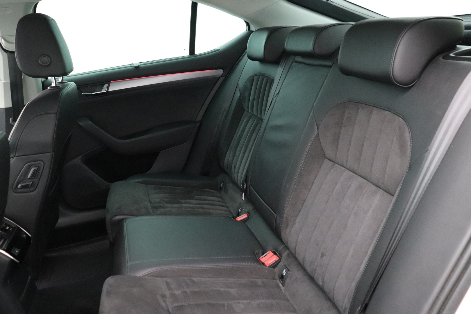 SKODA Superb 2019