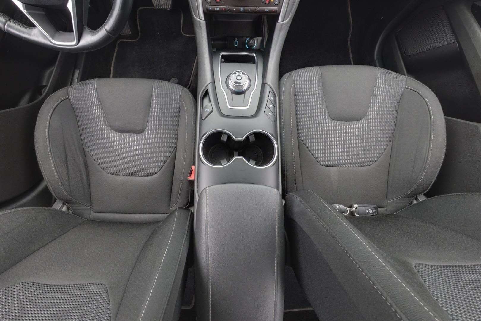 FORD Mondeo 2020