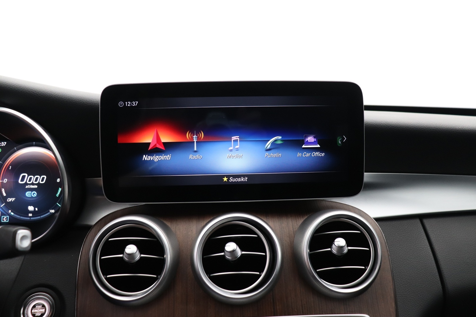 MERCEDES-BENZ C 2020