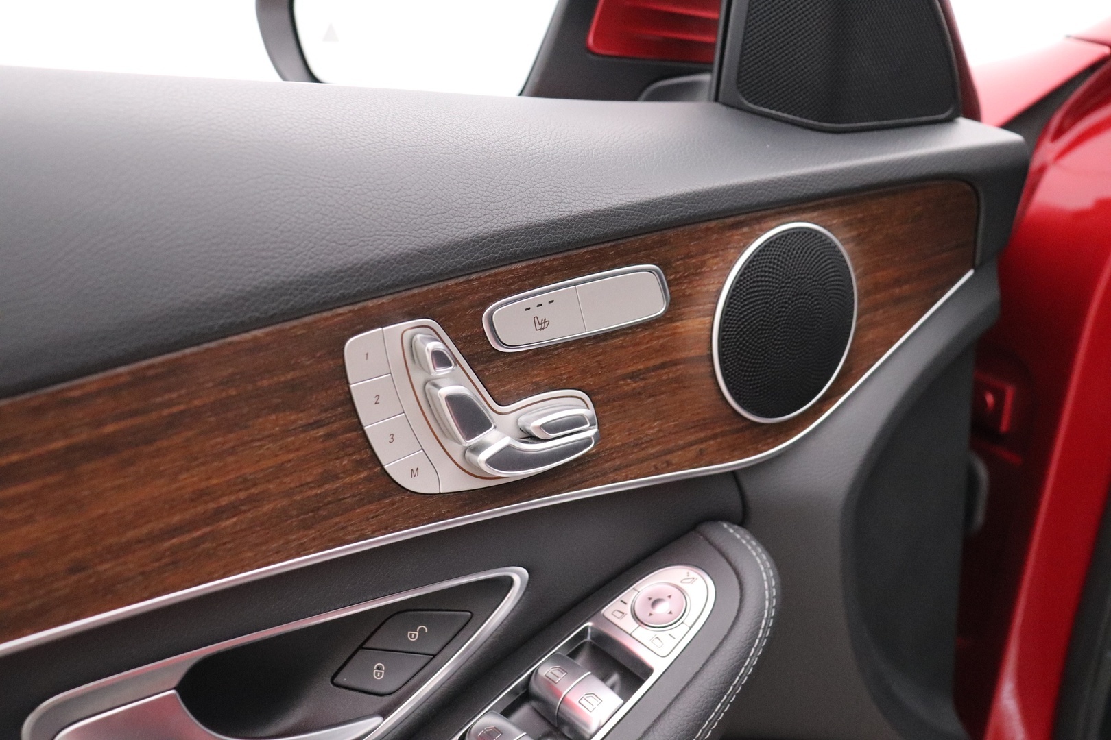 MERCEDES-BENZ C 2020