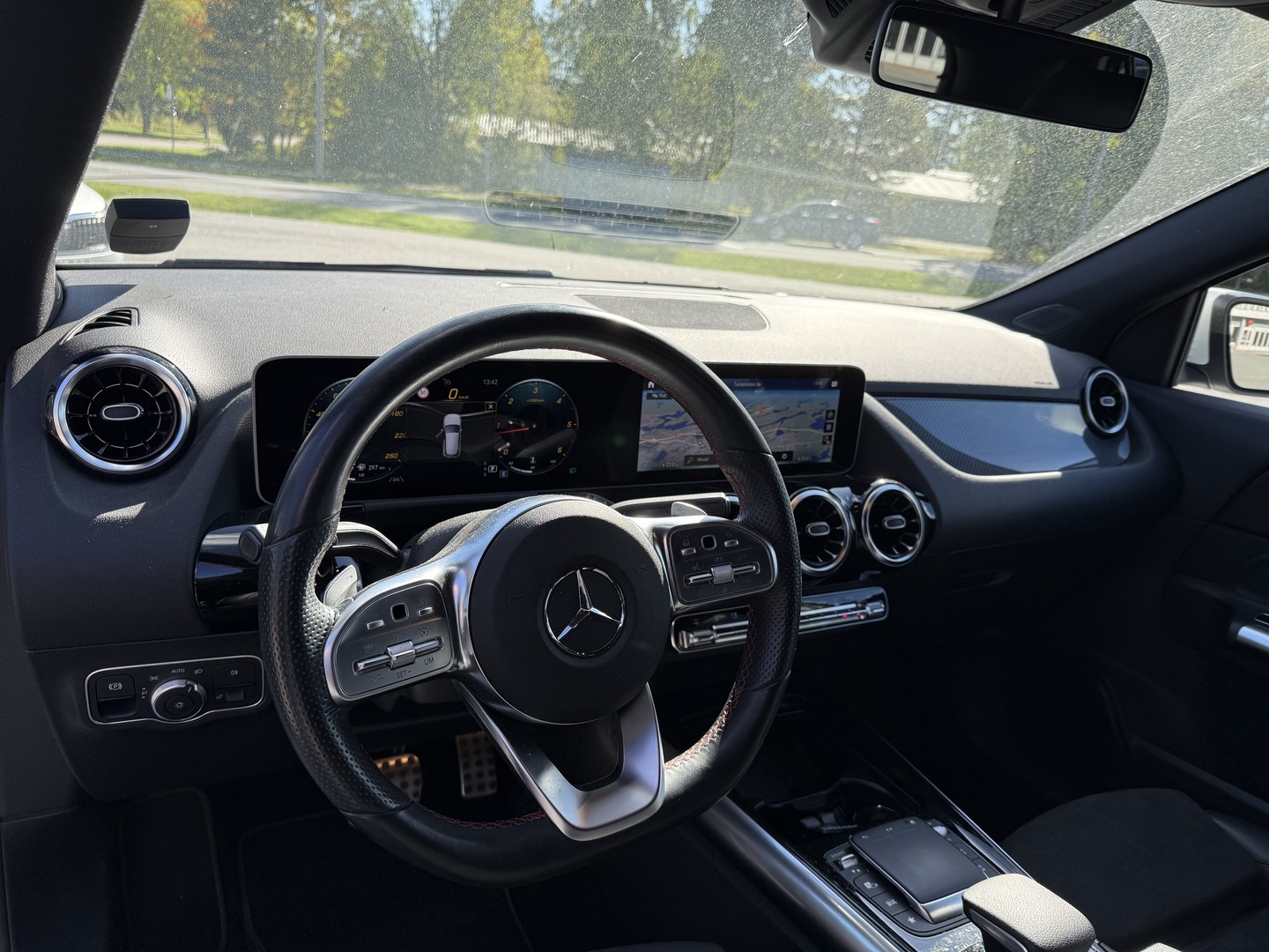MERCEDES-BENZ GLA 2021