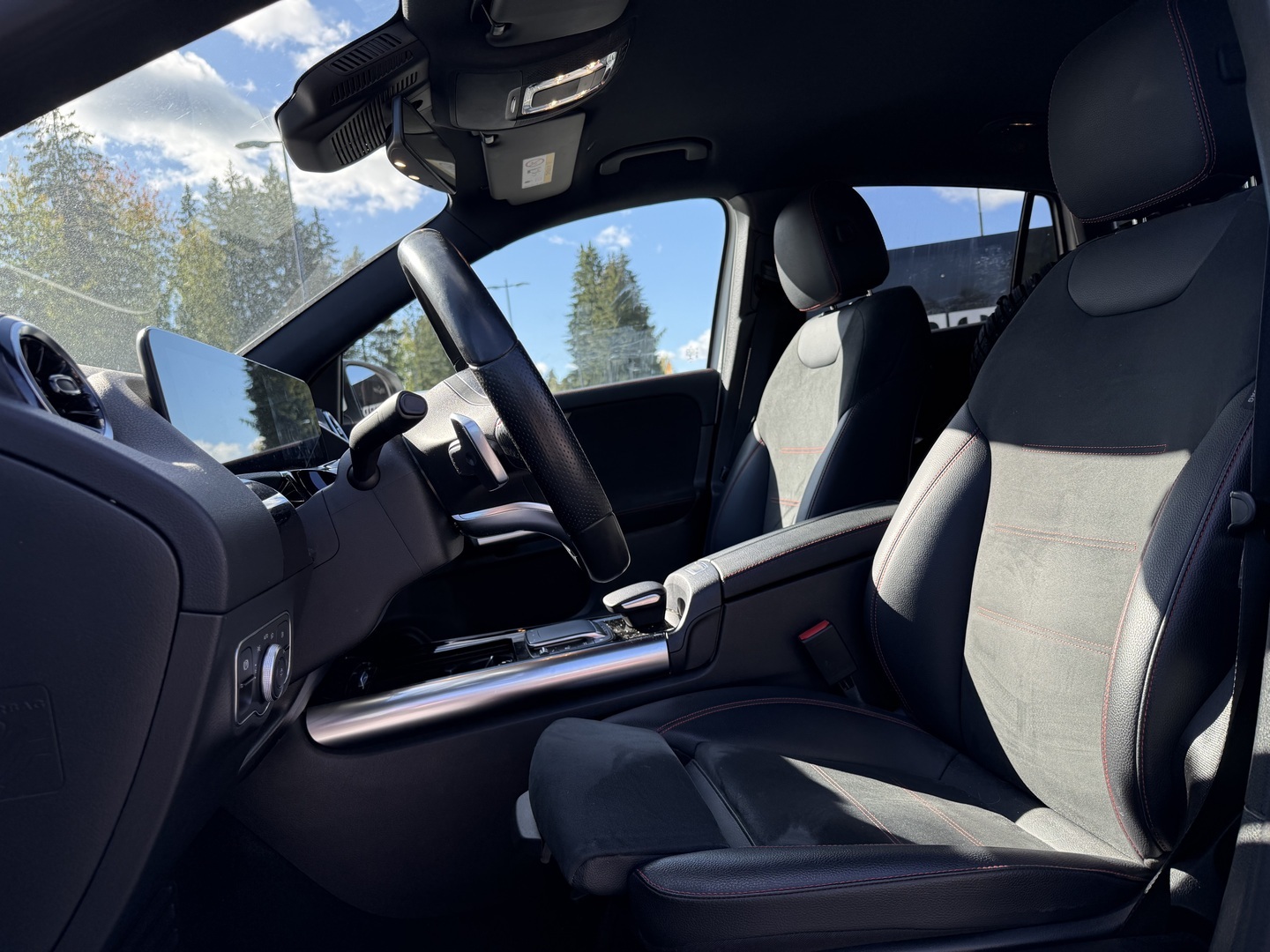 MERCEDES-BENZ GLA 2021
