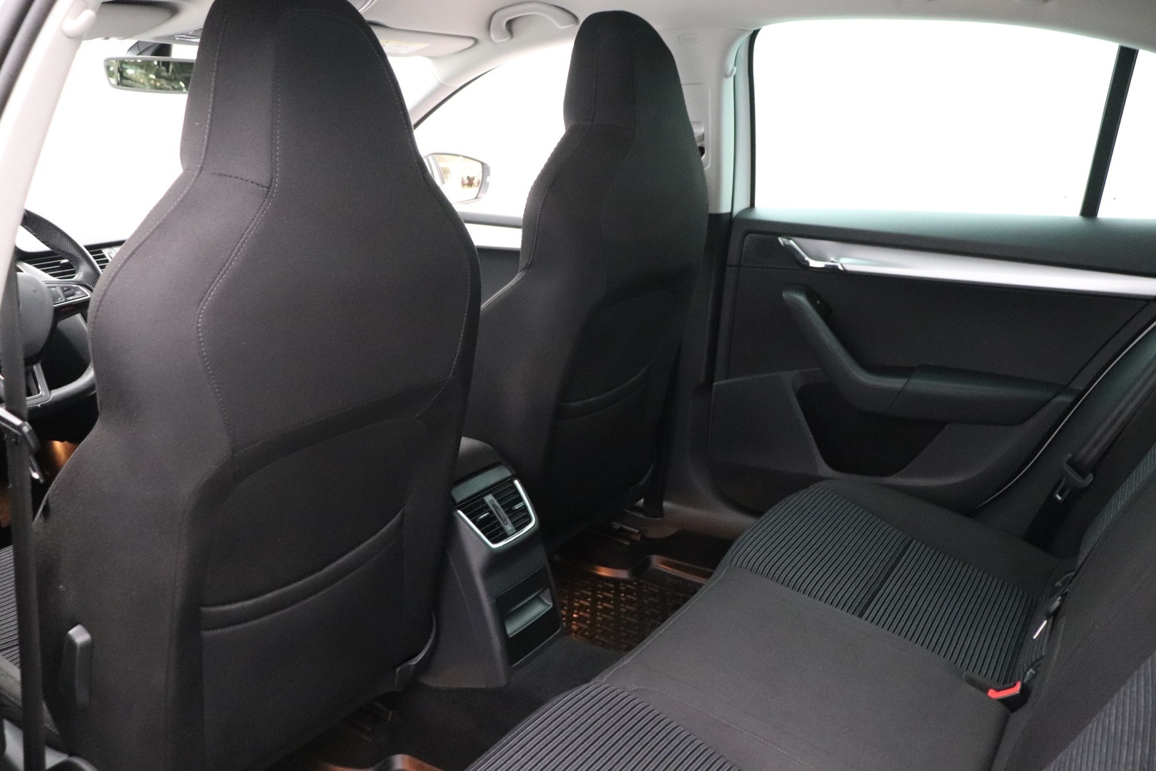 SKODA Octavia 2016
