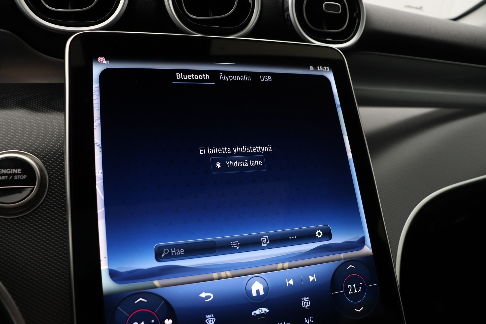 MERCEDES-BENZ GLC 2025