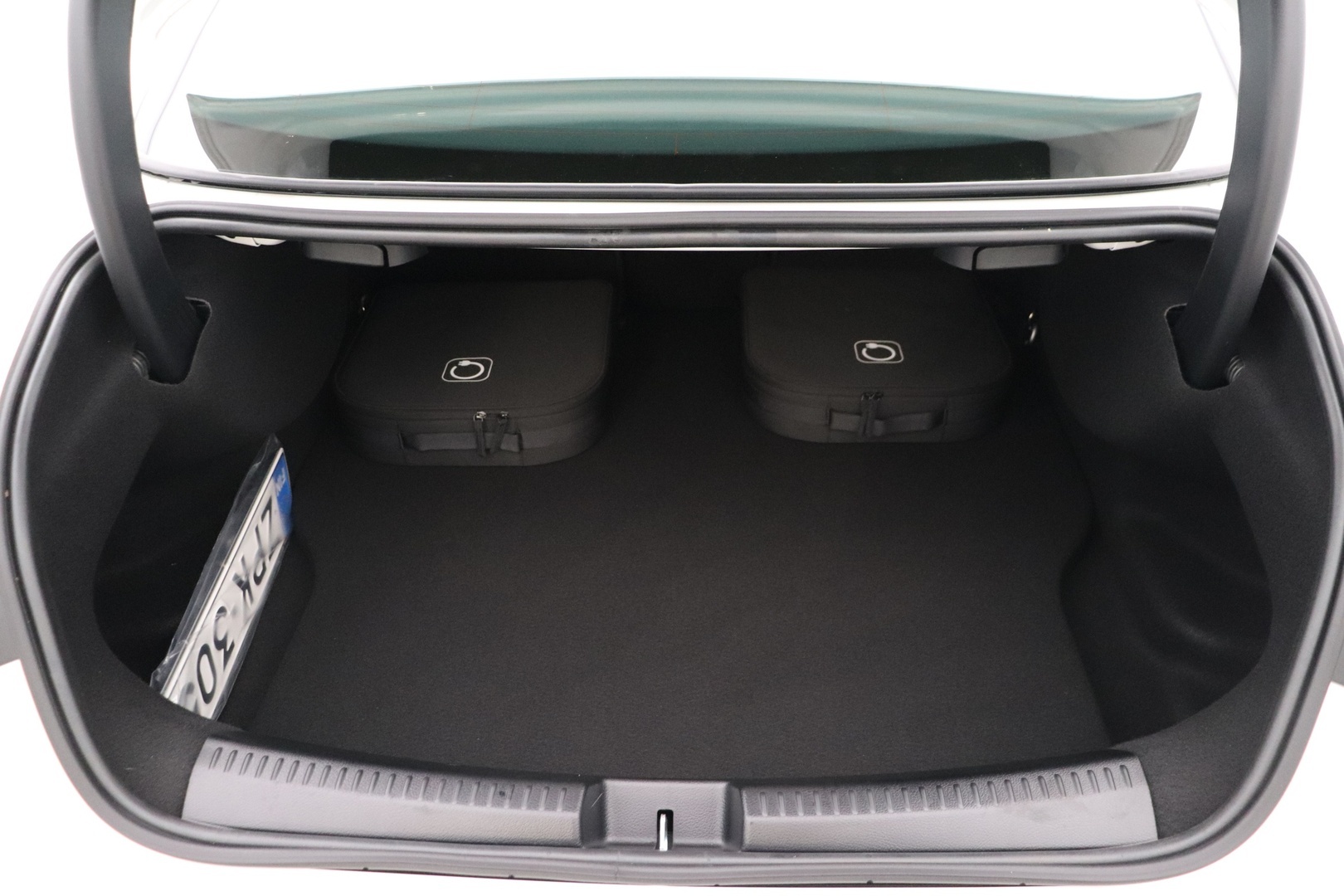 MERCEDES-BENZ CLA 2025