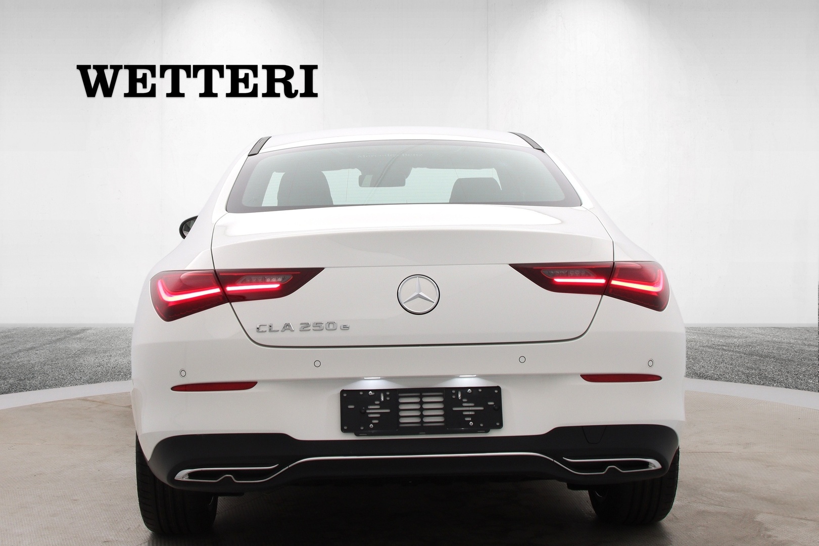 MERCEDES-BENZ CLA 2025