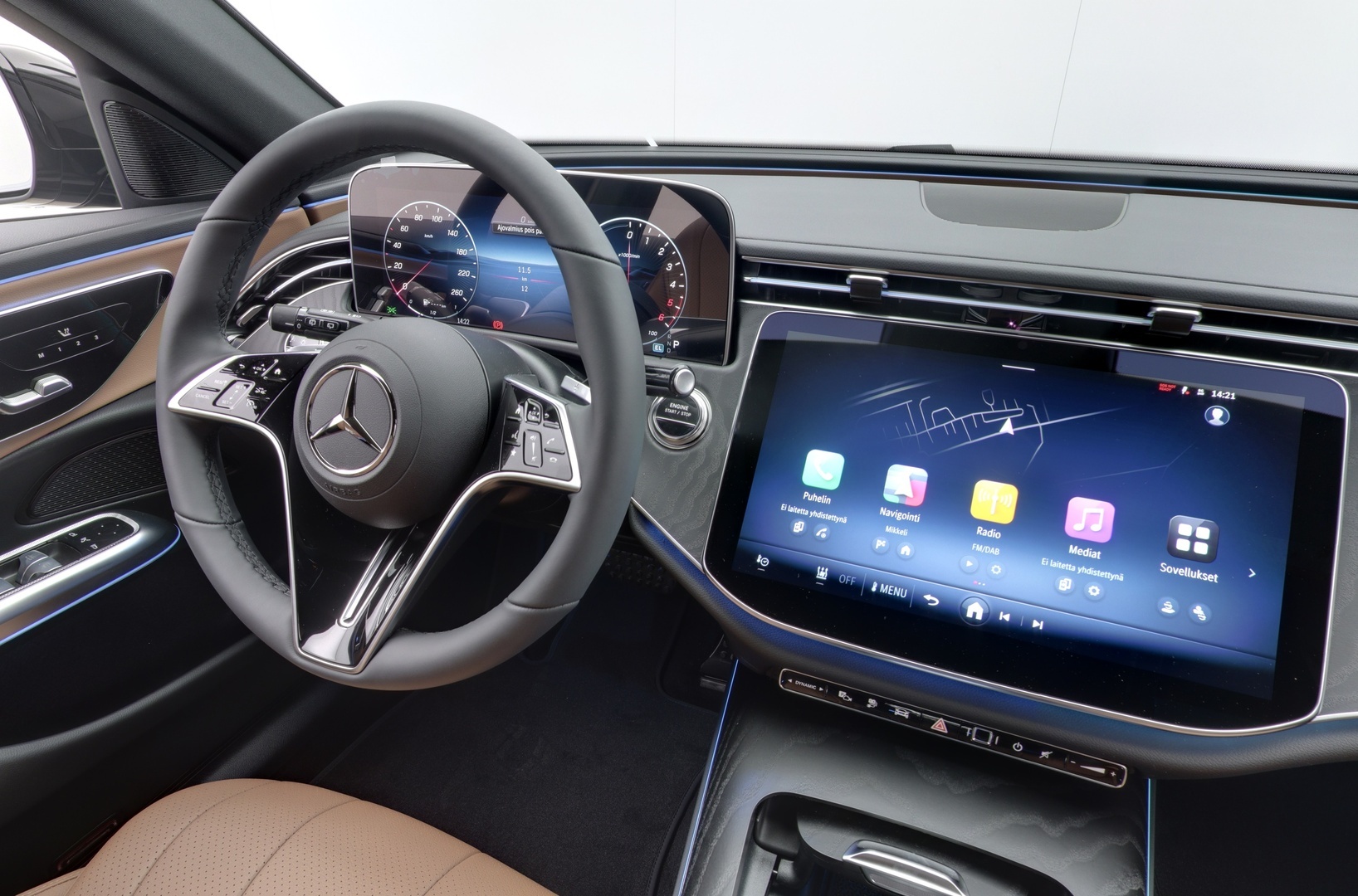 MERCEDES-BENZ E 2026