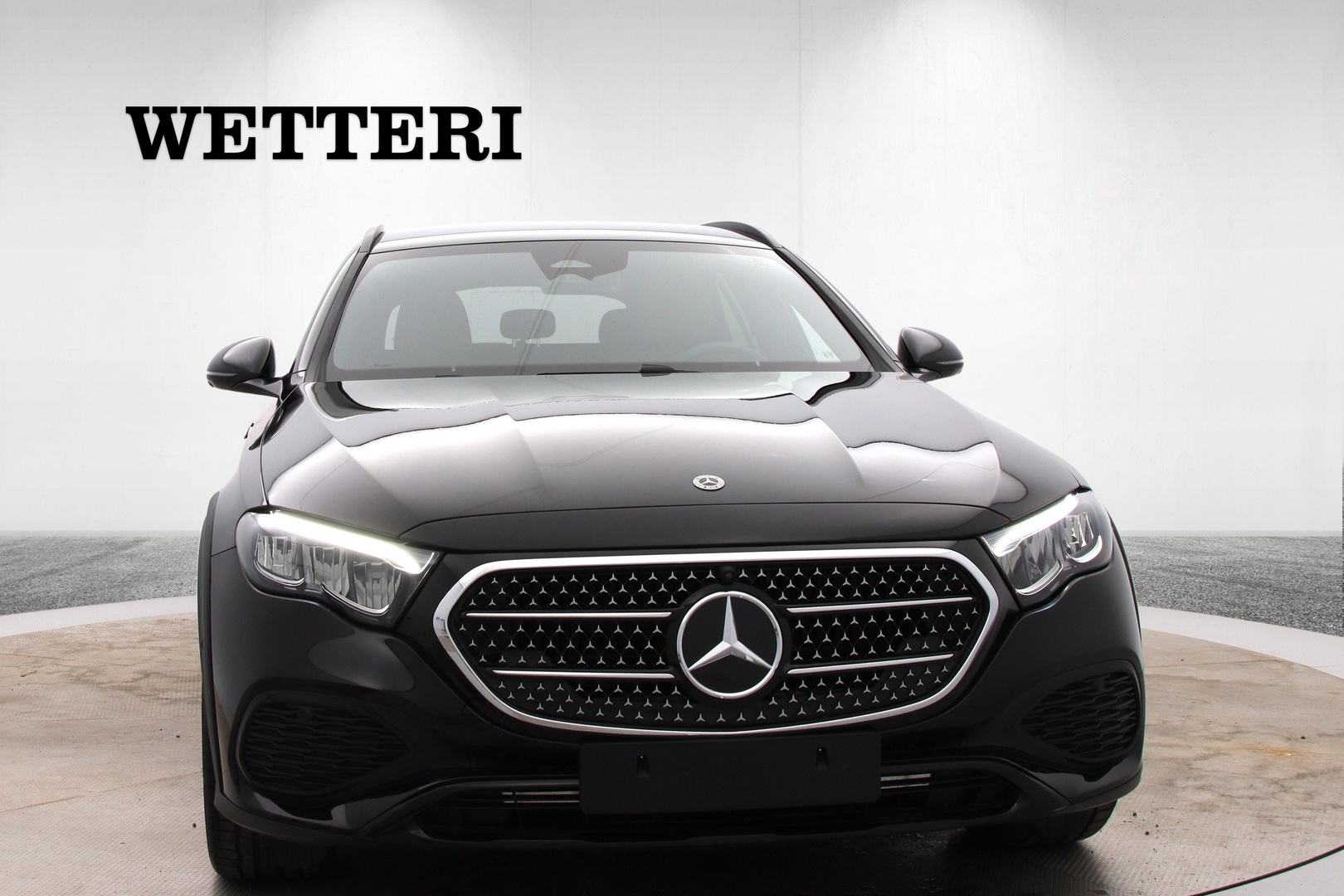 MERCEDES-BENZ E 2026