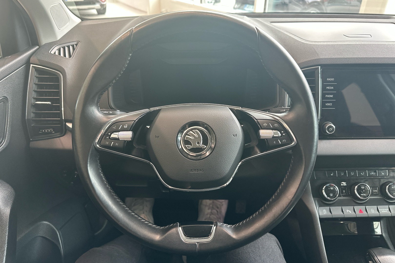 SKODA Karoq 2021