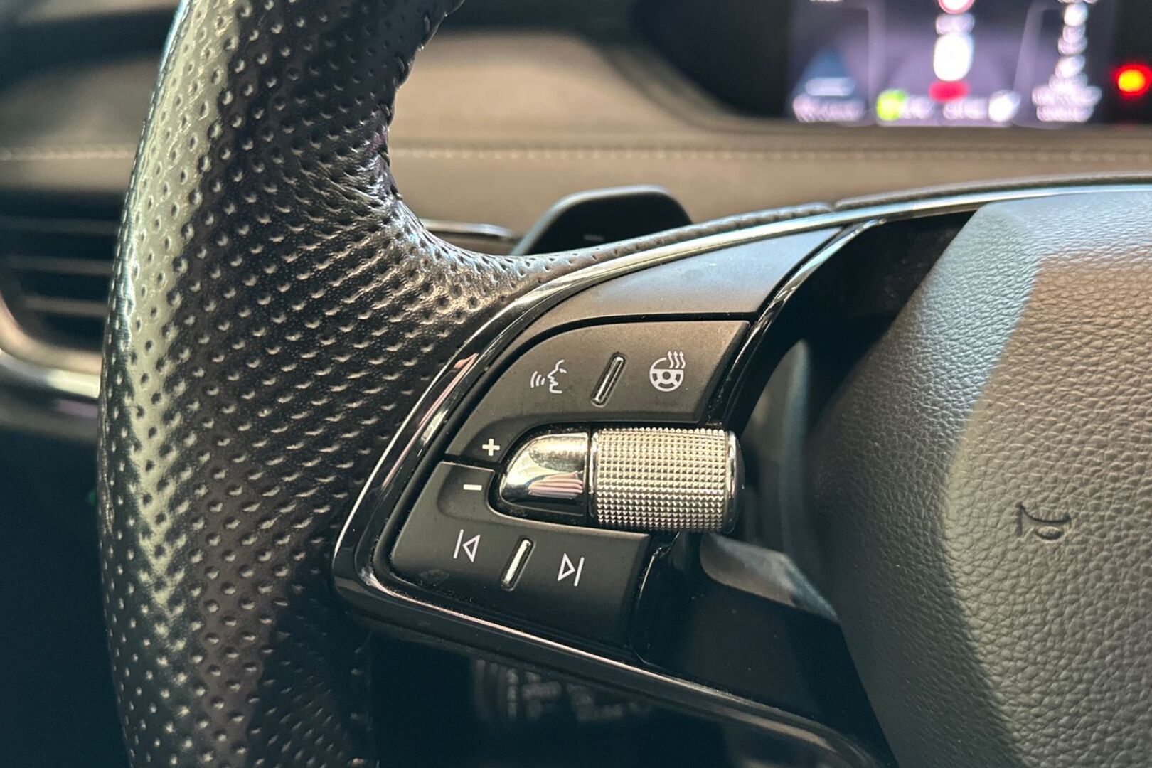 SKODA Enyaq 2022