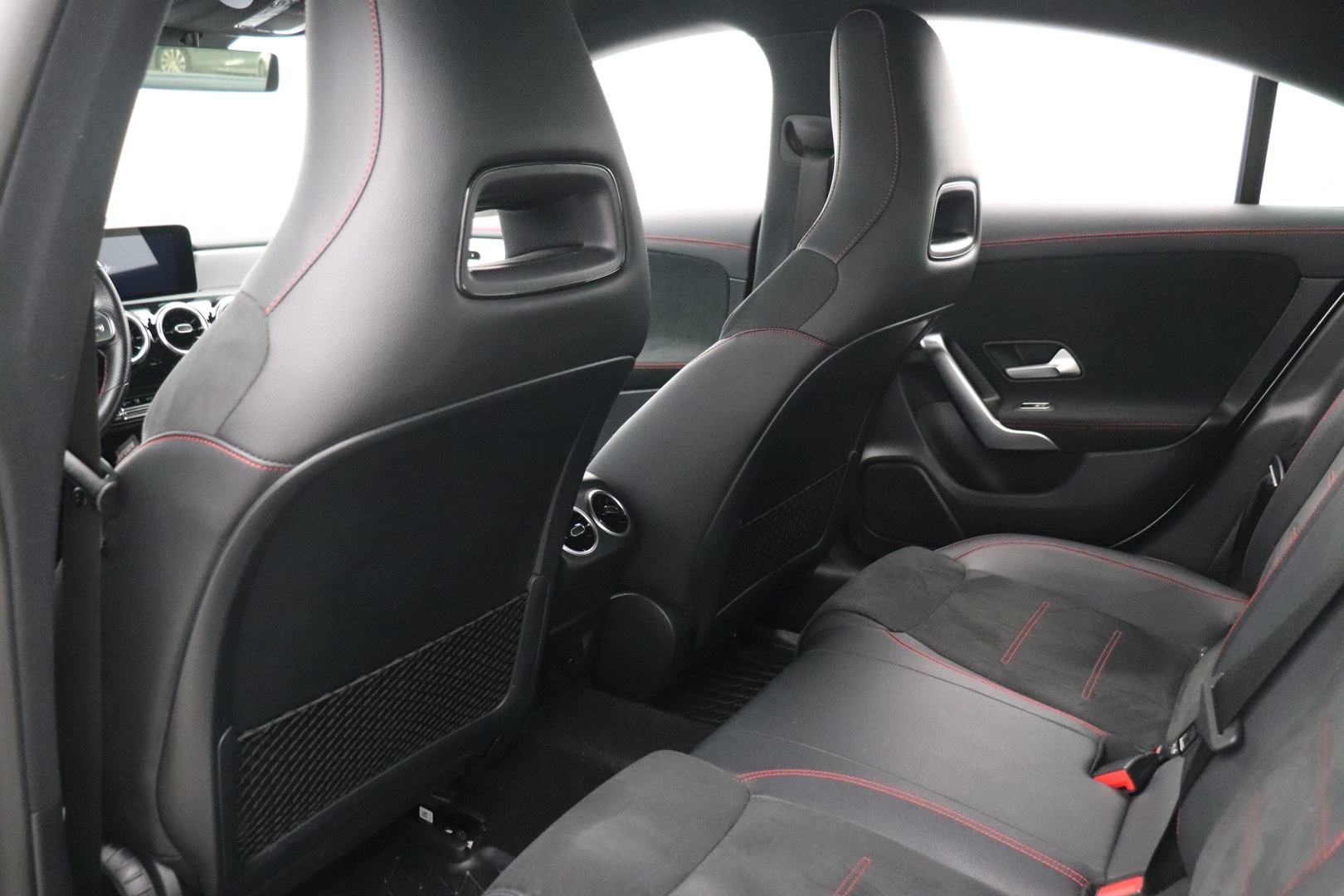 MERCEDES-BENZ CLA 2021