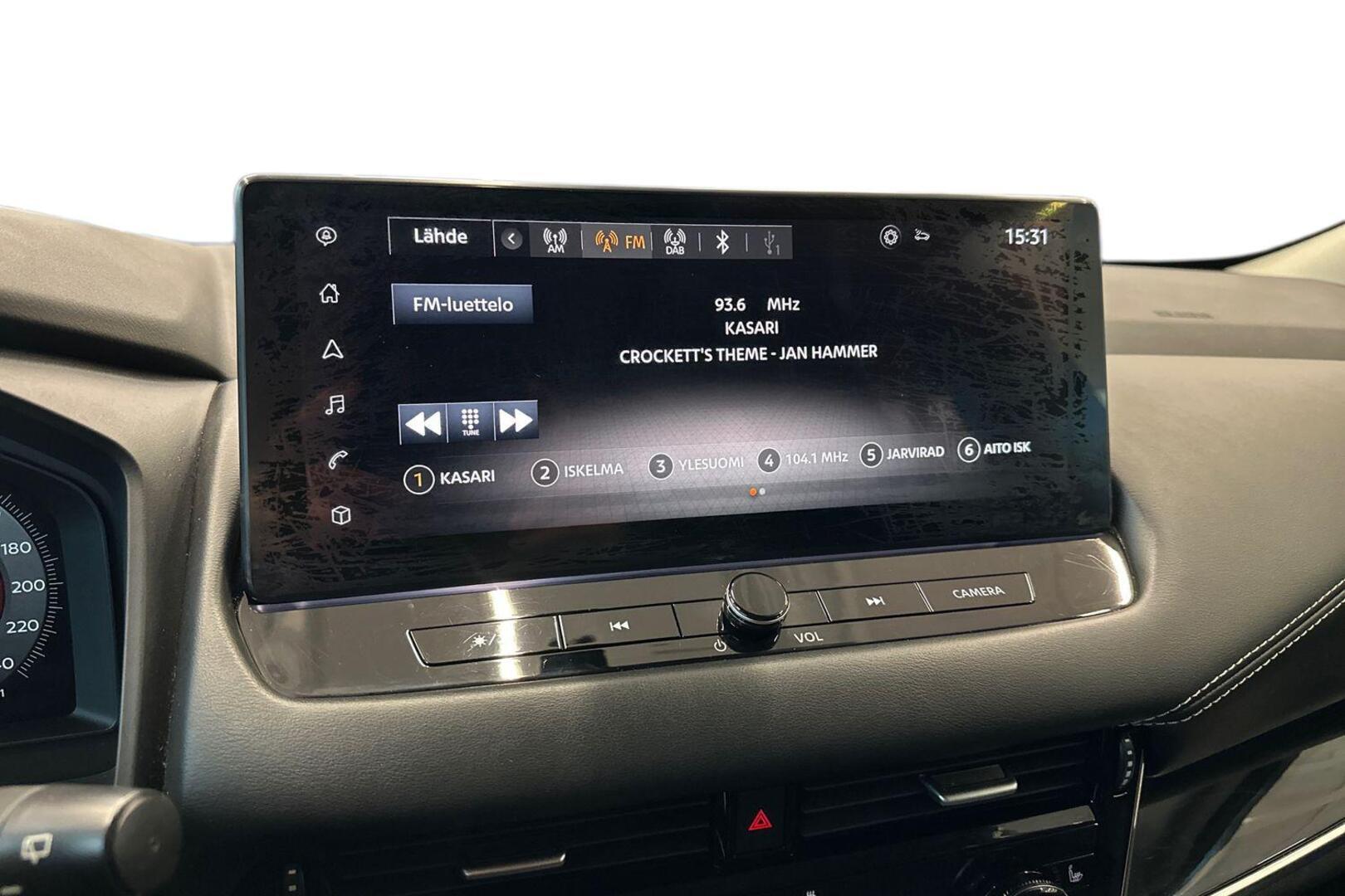 NISSAN Qashqai 2024