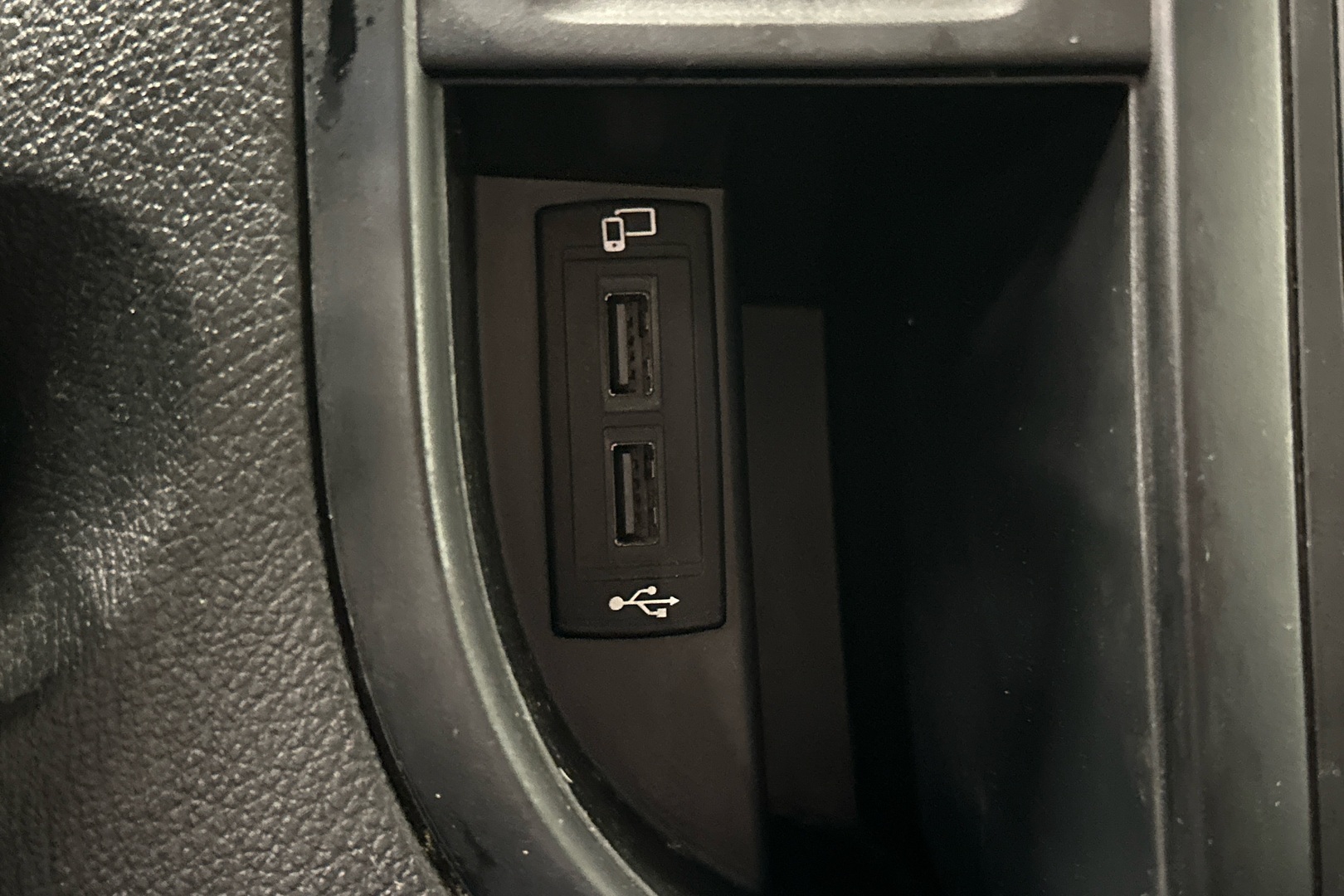 MERCEDES-BENZ VITO 2021