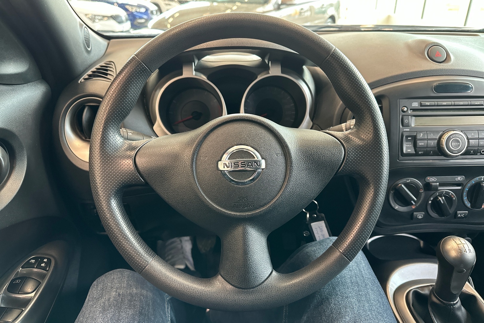 NISSAN Juke 2011