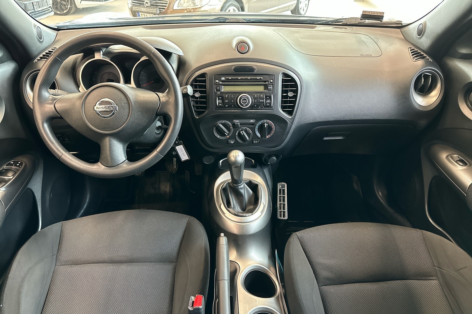 NISSAN Juke 2011