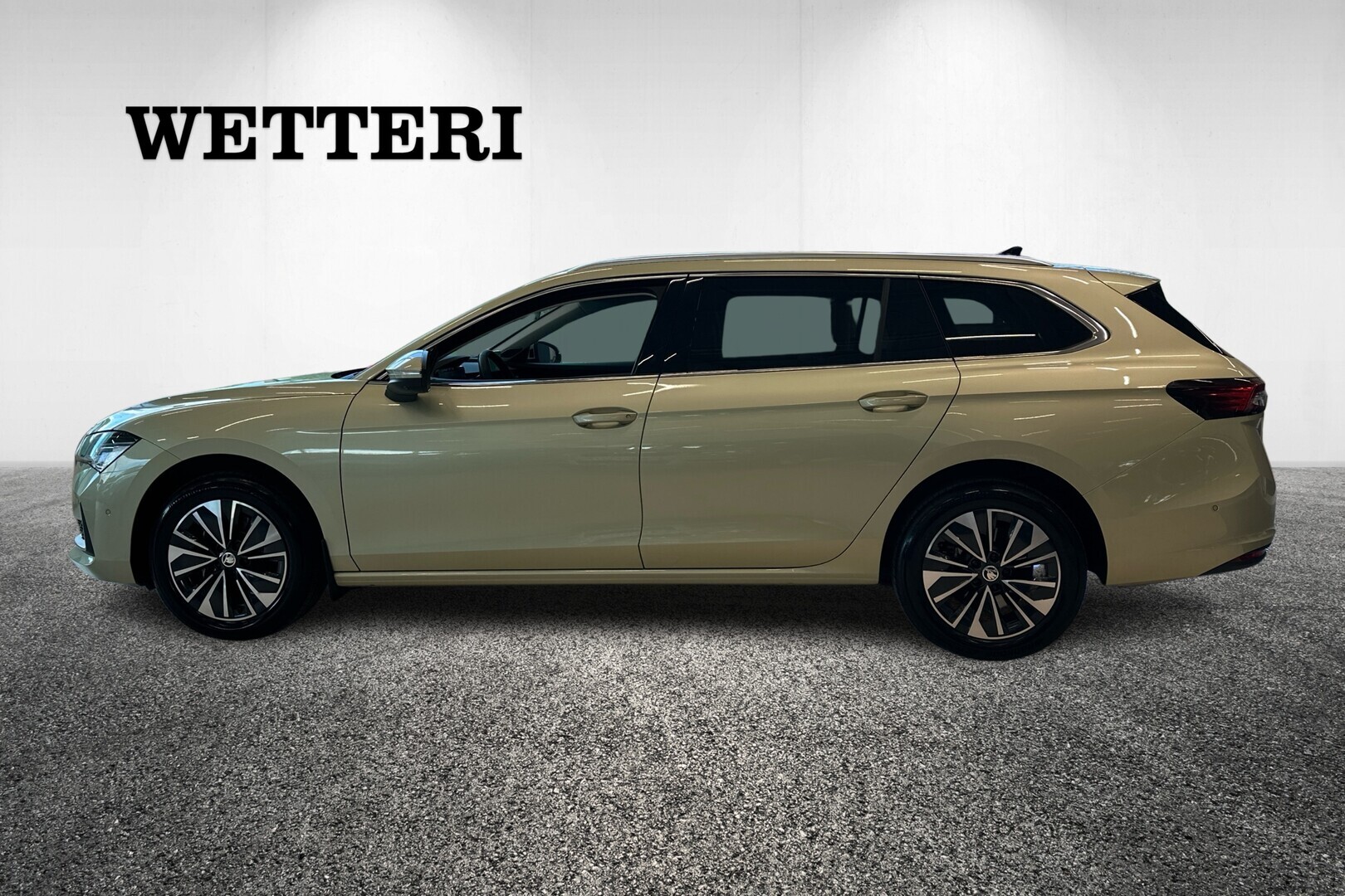 SKODA Superb 2024