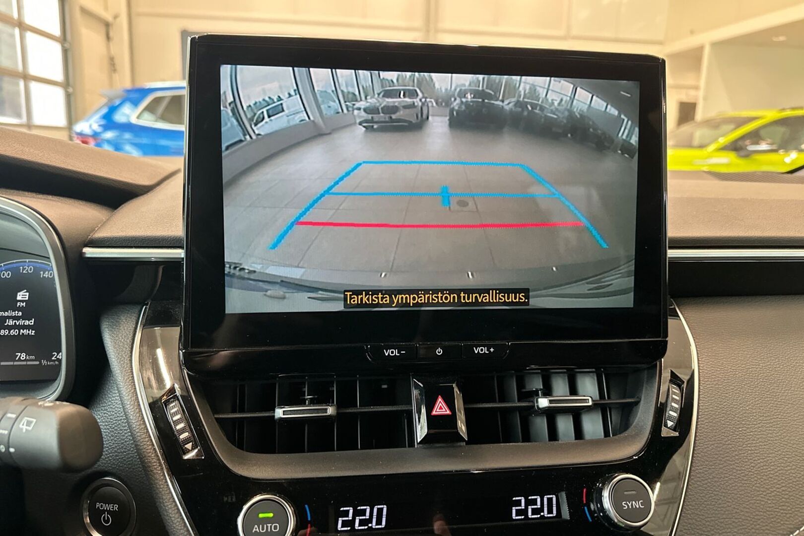 TOYOTA Corolla 2025