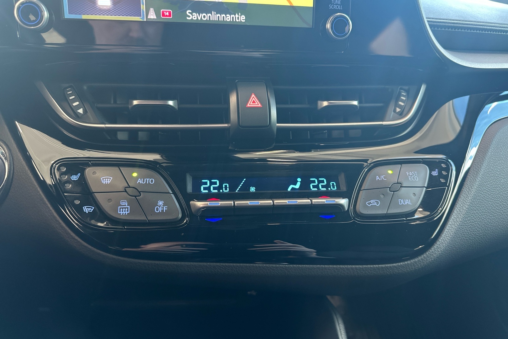 TOYOTA C-HR 2022