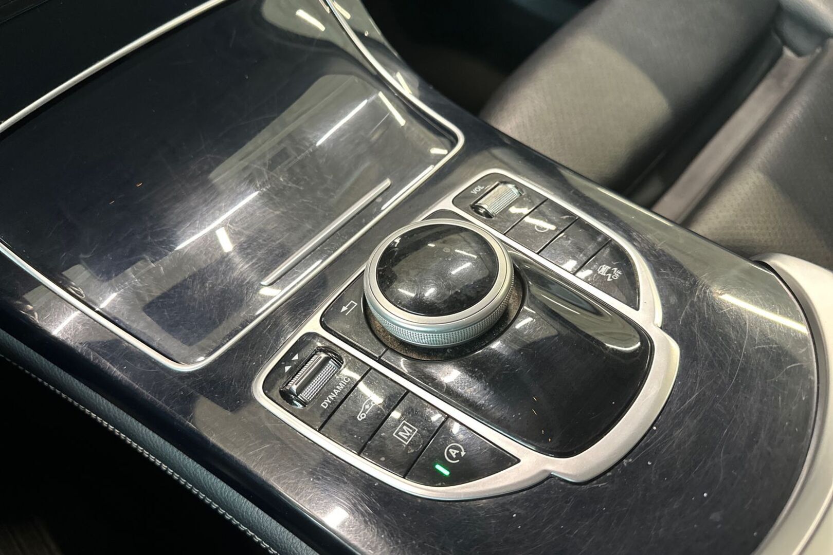 MERCEDES-BENZ GLC 18