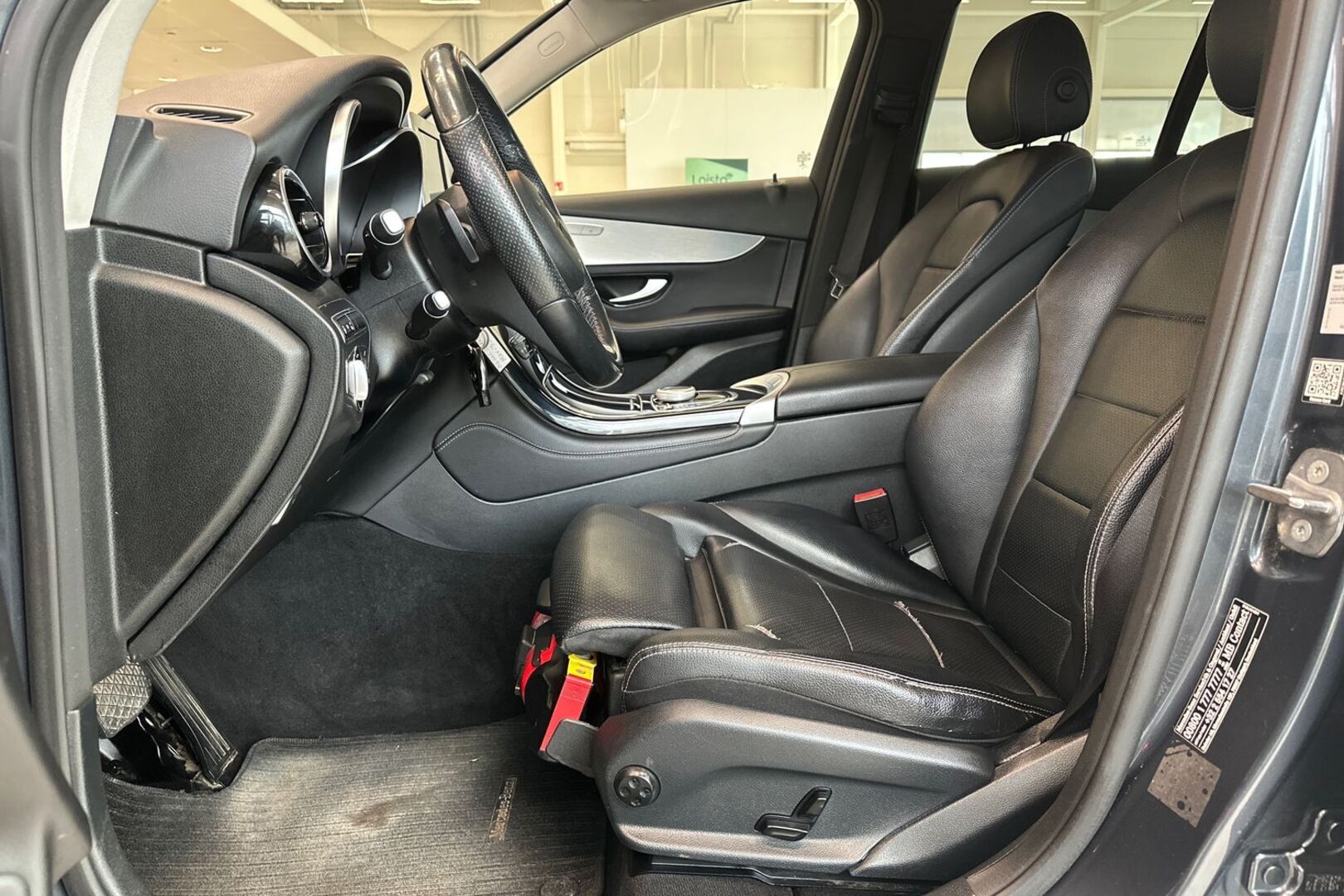 MERCEDES-BENZ GLC 23