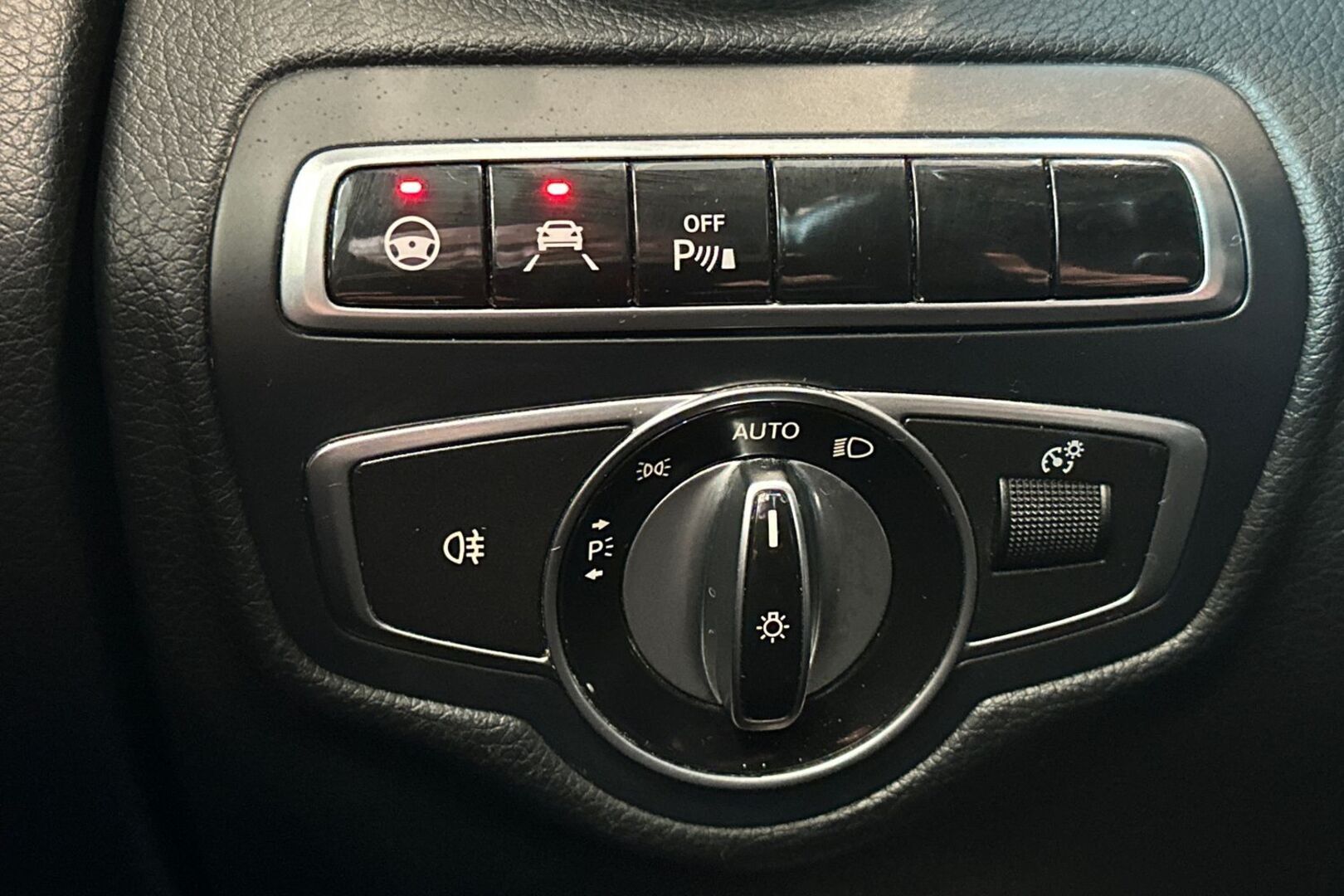 MERCEDES-BENZ GLC 25