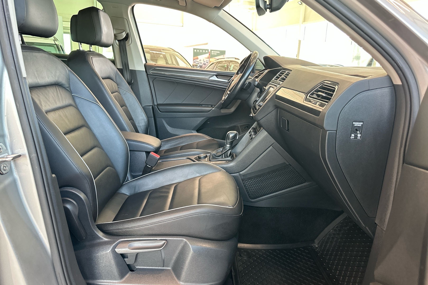 VOLKSWAGEN Tiguan 2016