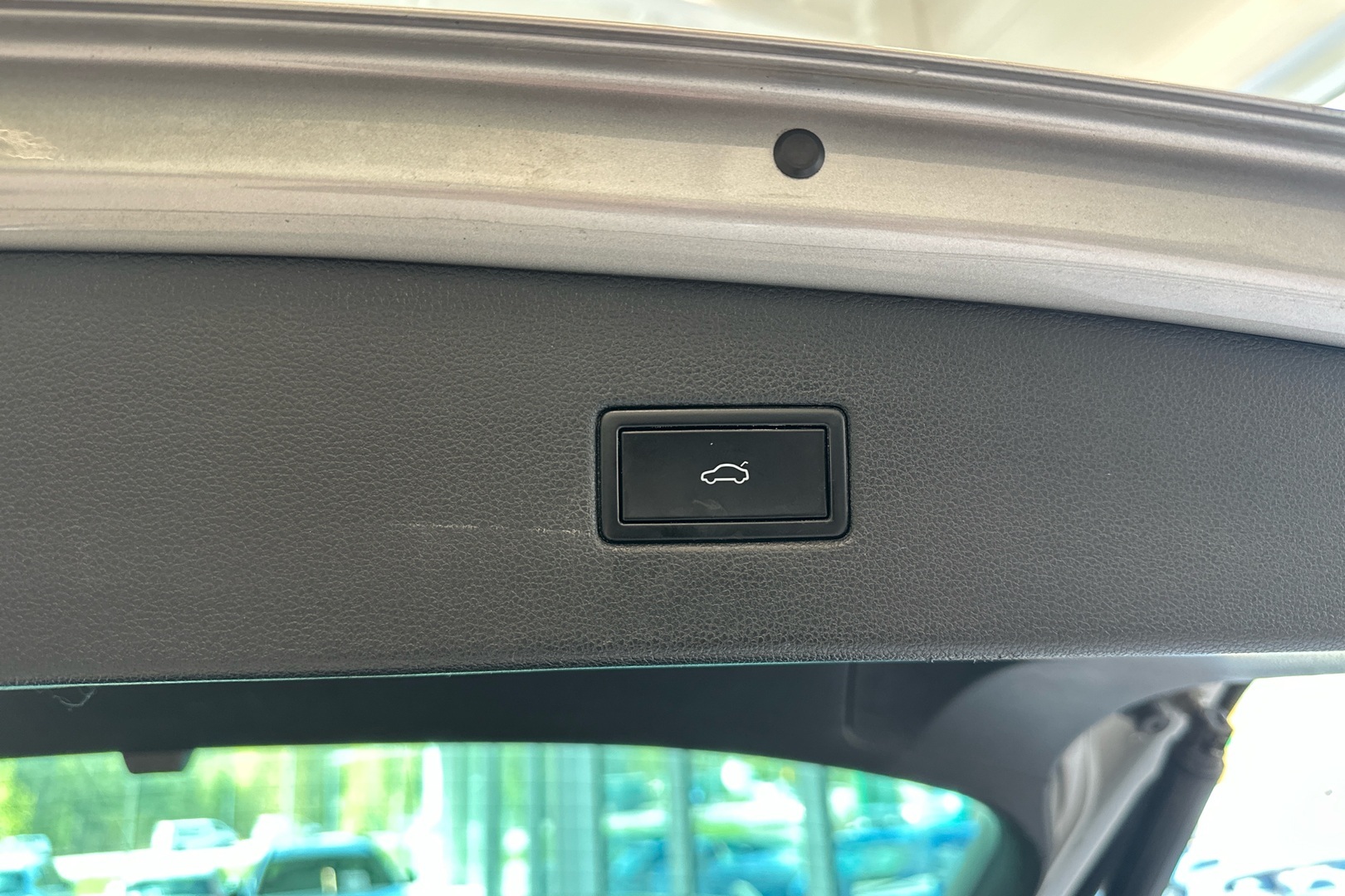 VOLKSWAGEN Tiguan 2016