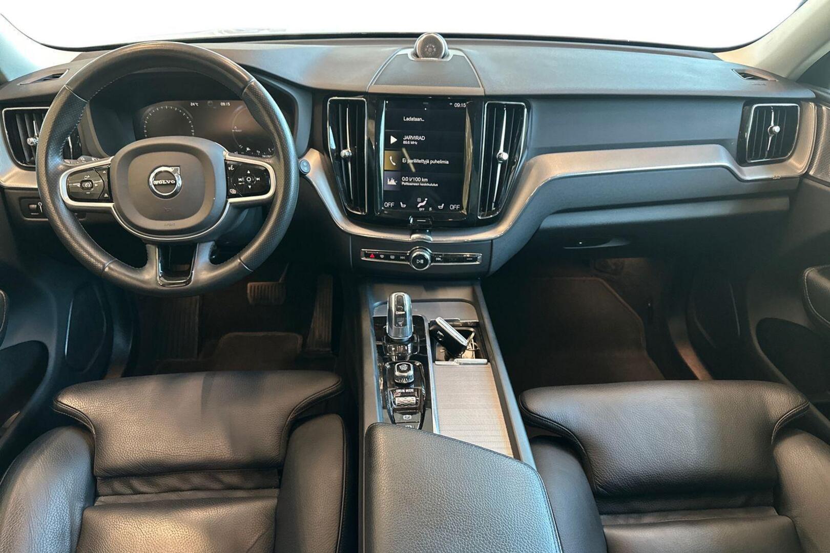 VOLVO XC60 10