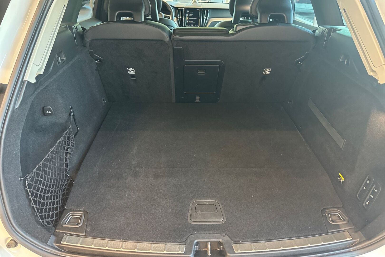 VOLVO XC60 12